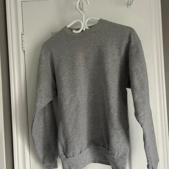 Grey Crewneck - Hanes ComfortBlend Size Small - Picture 1 of 2